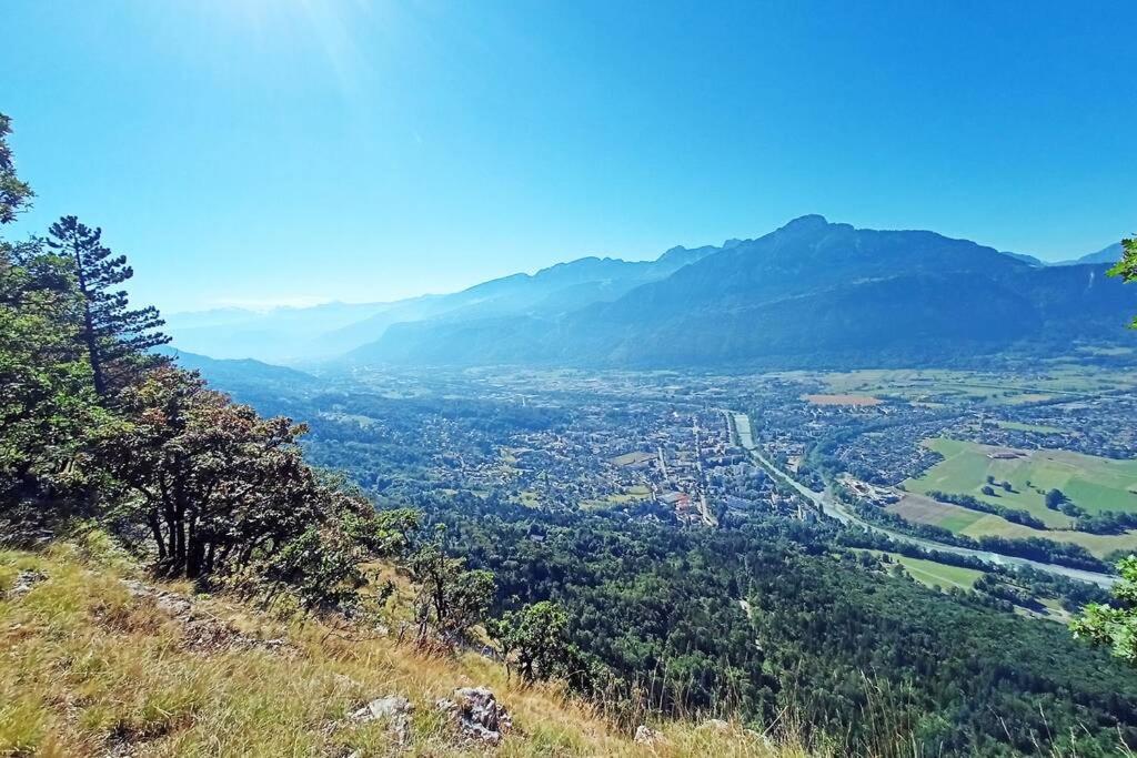 Le Calme A 5 Mn Du Centre Ville - La Lisiere T2 Bonneville Dış mekan fotoğraf